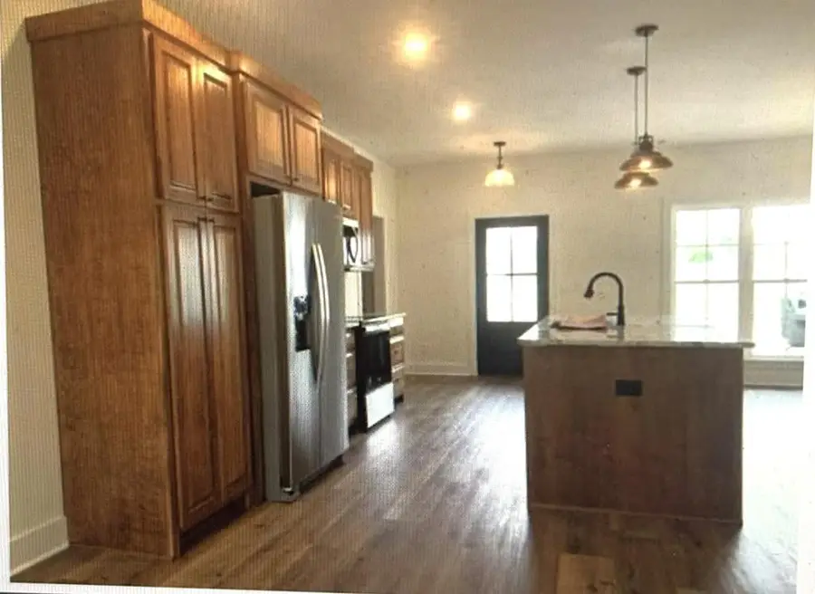 202 Wentworth Ln, Albany, GA 31721 - #2