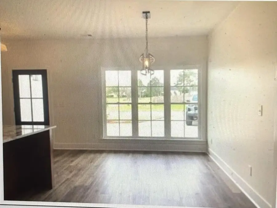 202 Wentworth Ln, Albany, GA 31721 - #3