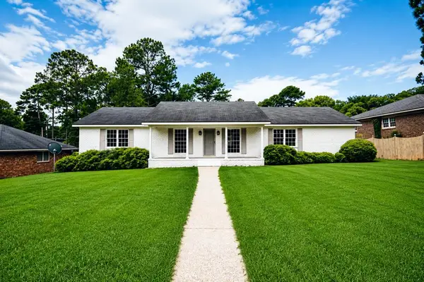 1806 Dawson, Albany, GA 31701