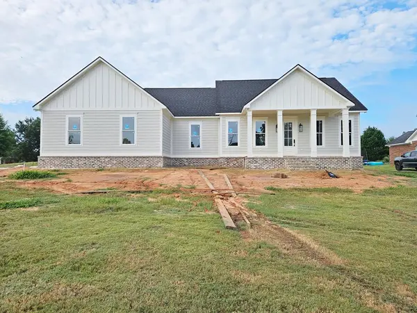304 Hawkstead Drive, Leesburg, GA 31763