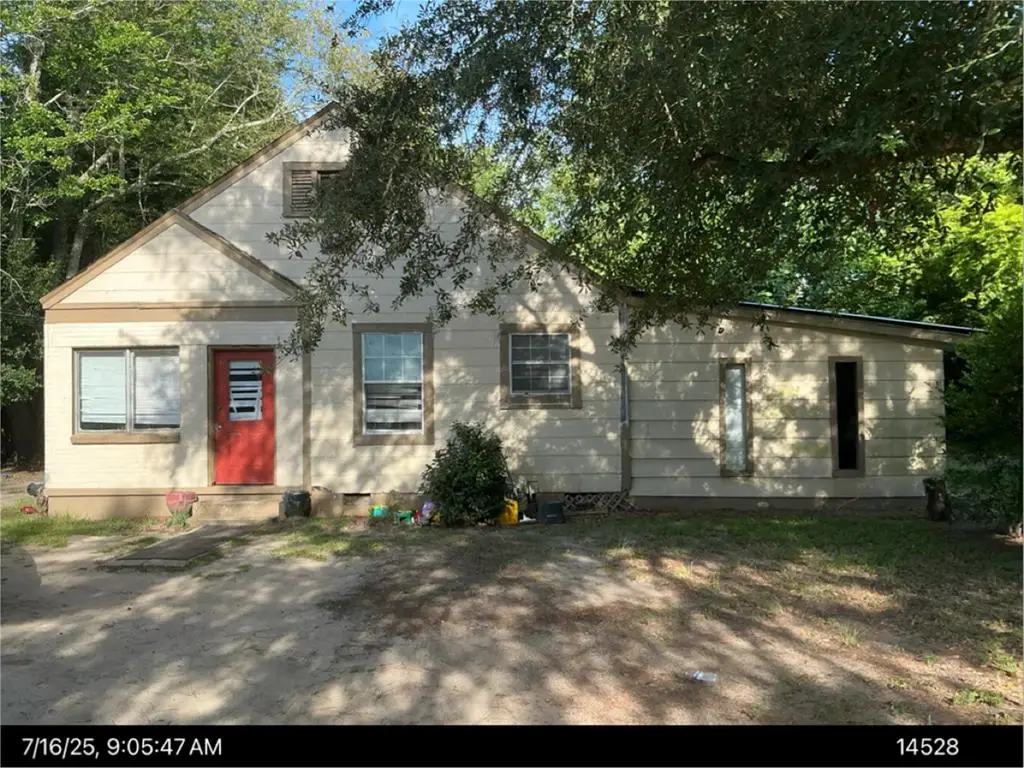 207 Franklin, Albany, GA 31705 - #1