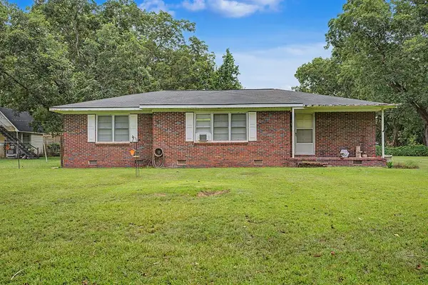 4228 Nichols St, Albany, GA 31705