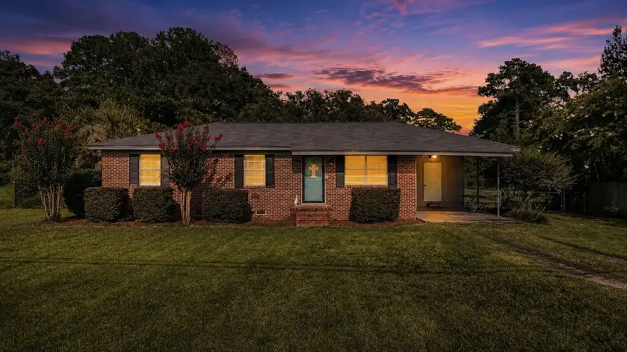 120 Carolyn Avenue, Leesburg, GA 31763 - #2