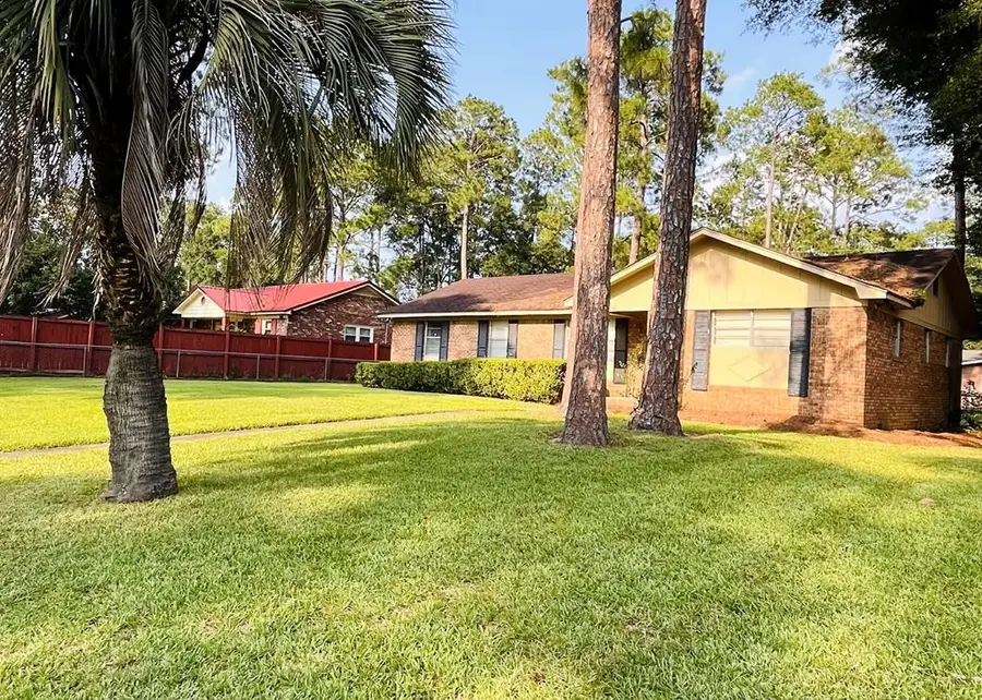 2010 Juniper Drive, Albany, GA 31721 - #2
