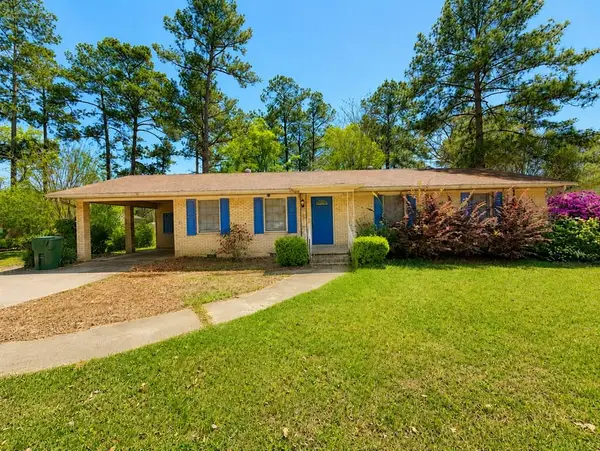 1504 Valwood Avenue, Thomasville, GA 31792