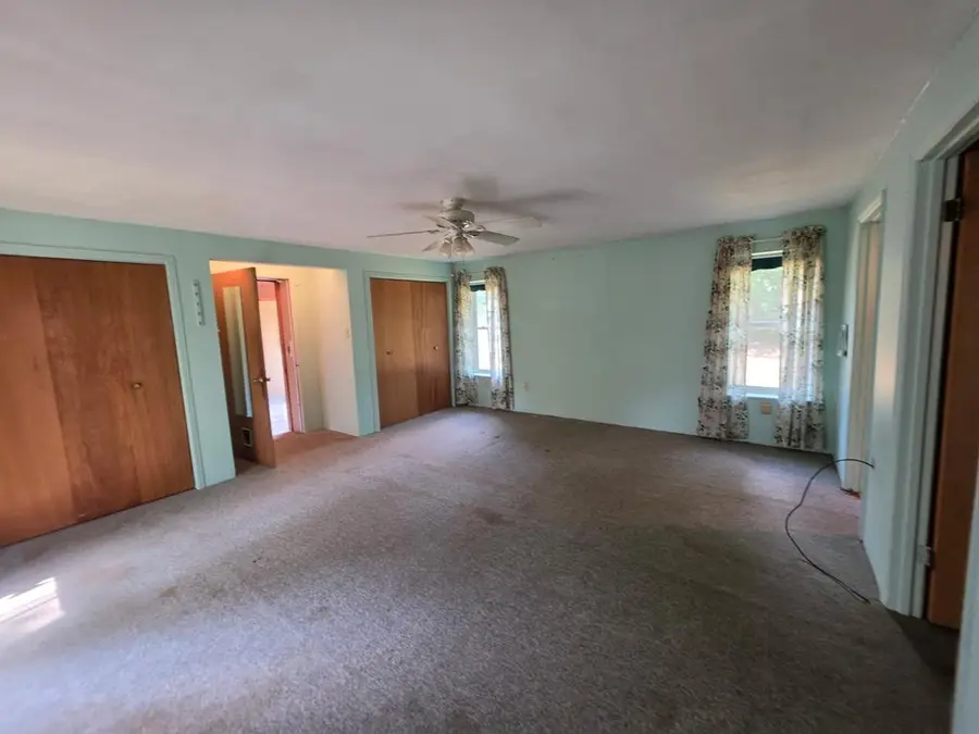 305 Virginia Avenue, Albany, GA 31705 - #3