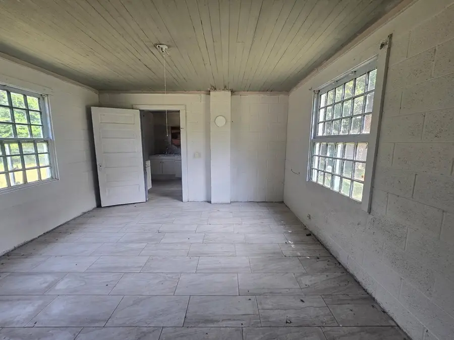 361 552 NW Tenth Ave, Dawson, GA 39842 - #3