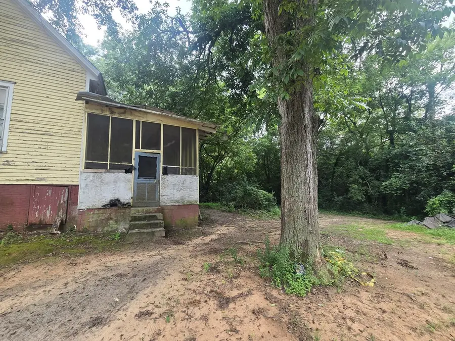 527 NE Orange St Ne, Dawson, GA 39842 - #3