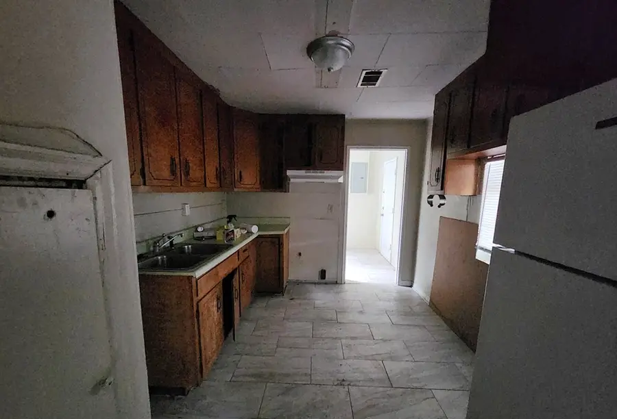 1410 Gillsepie Drive, Albany, GA 31707 - #2