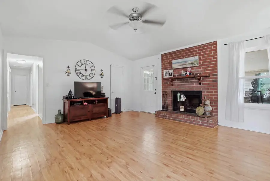 231 Dunaway Drive, Albany, GA 31721 - #3