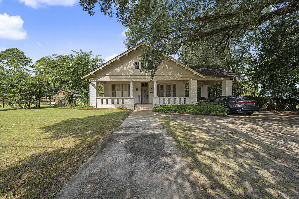 1207 N Madison Street, Albany, GA 31701 - #1