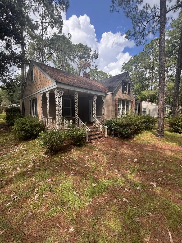 717 Eighth Avenue, Albany, GA 31701 - #2