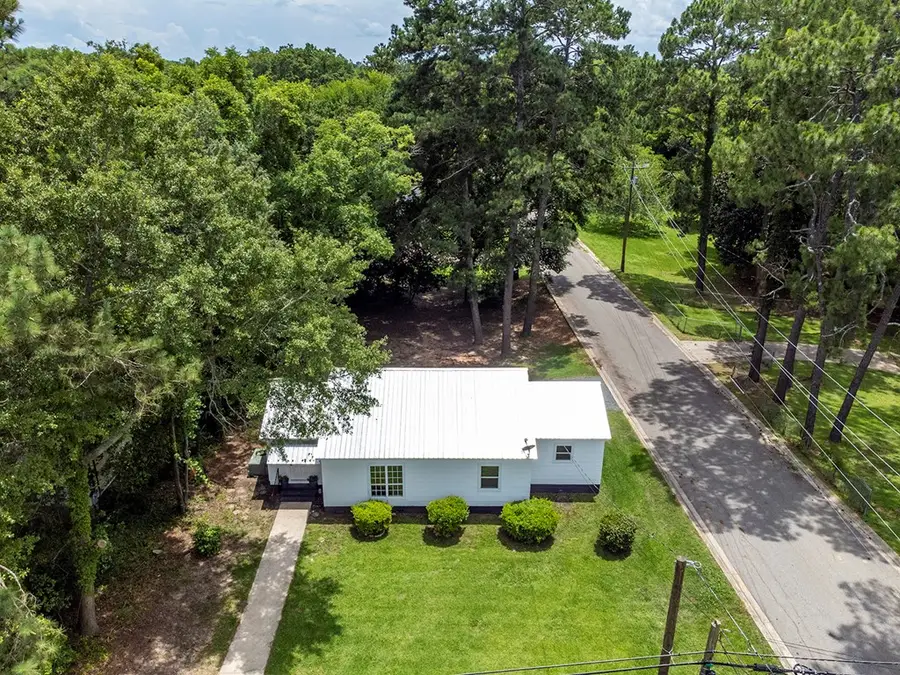 707 Johnson Street Se, Dawson, GA 39842 - #2