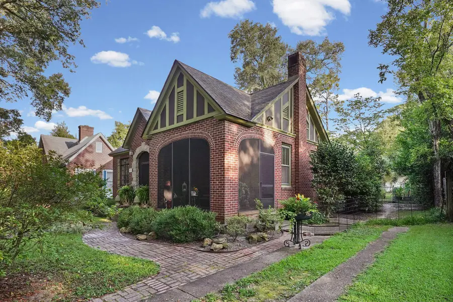 903 W 2nd Ave, Albany, GA 31704 - #2