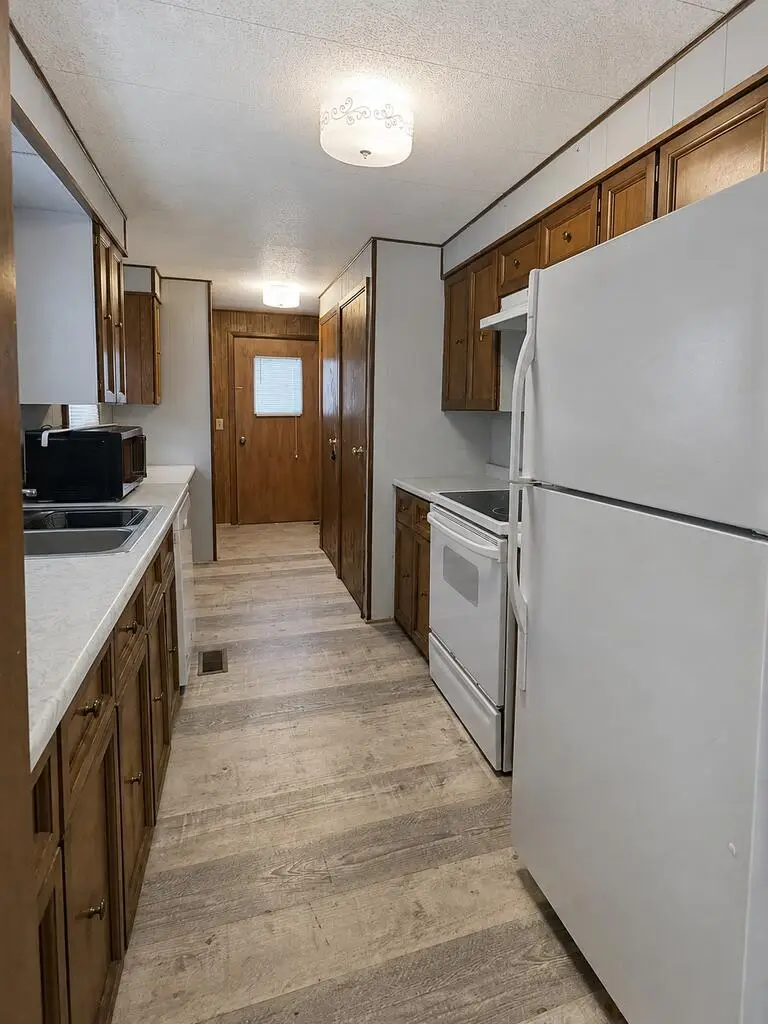 152 Thomas, Leesburg, GA 31763 - #3