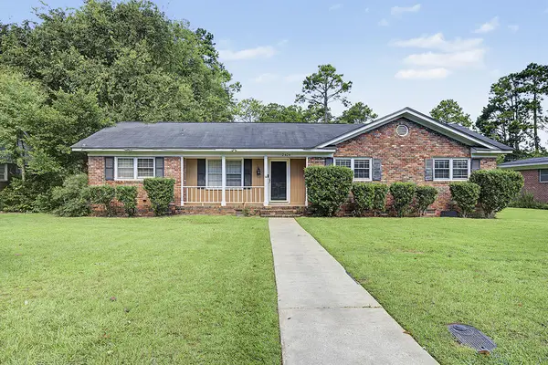 2424 Whispering Pines Cir, Albany, GA 31707