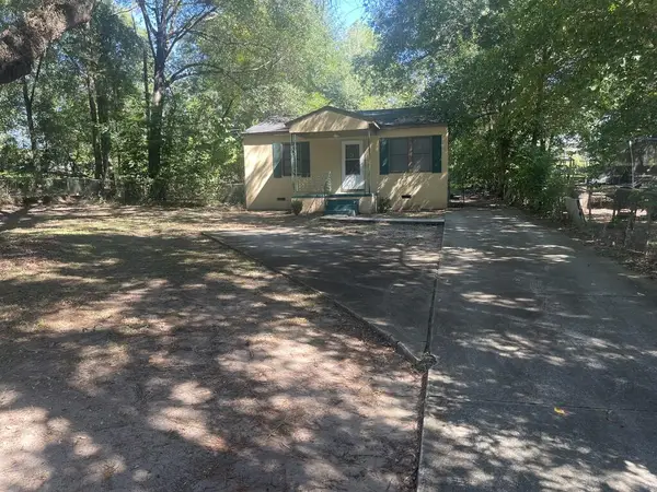 1525 Lincoln Avenue, Albany, GA 31707