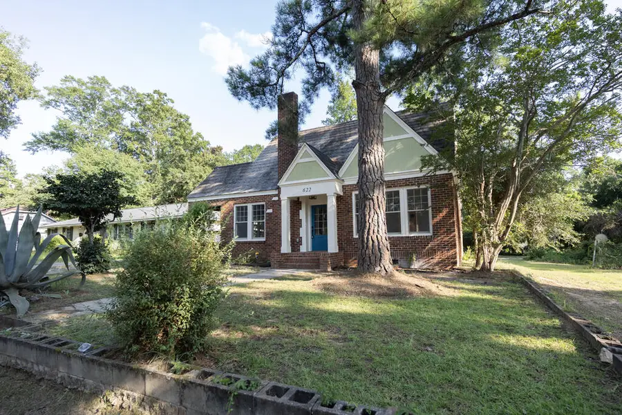 622 Whitney Avenue, Albany, GA 31701 - #3
