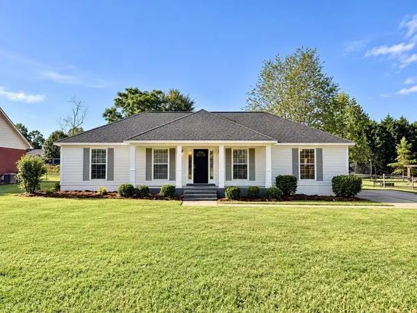 106 Victorian Court, Leesburg, GA 31763