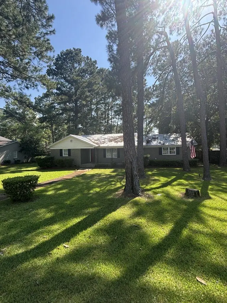 1802 Dawson Road, Albany, GA 31707 - #1