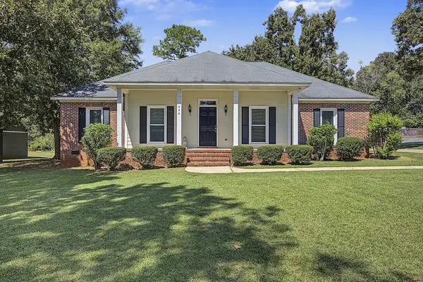 223 Winnstead Drive, Leesburg, GA 31763