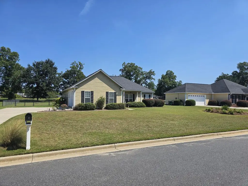 157 Huntingdon Drive, Leesburg, GA 31763 - #1