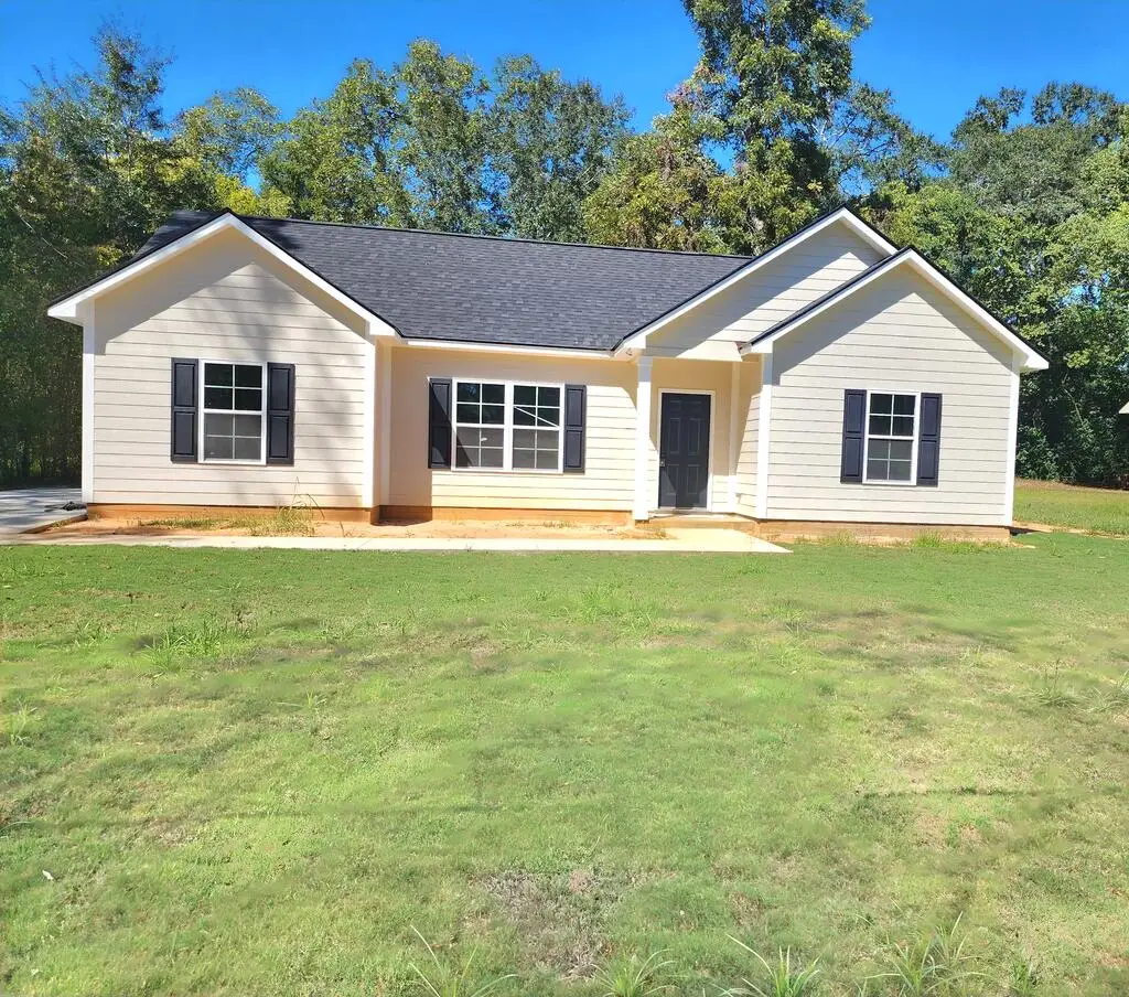 352 NE 6th Avenue, Dawson, GA 39842 - #1