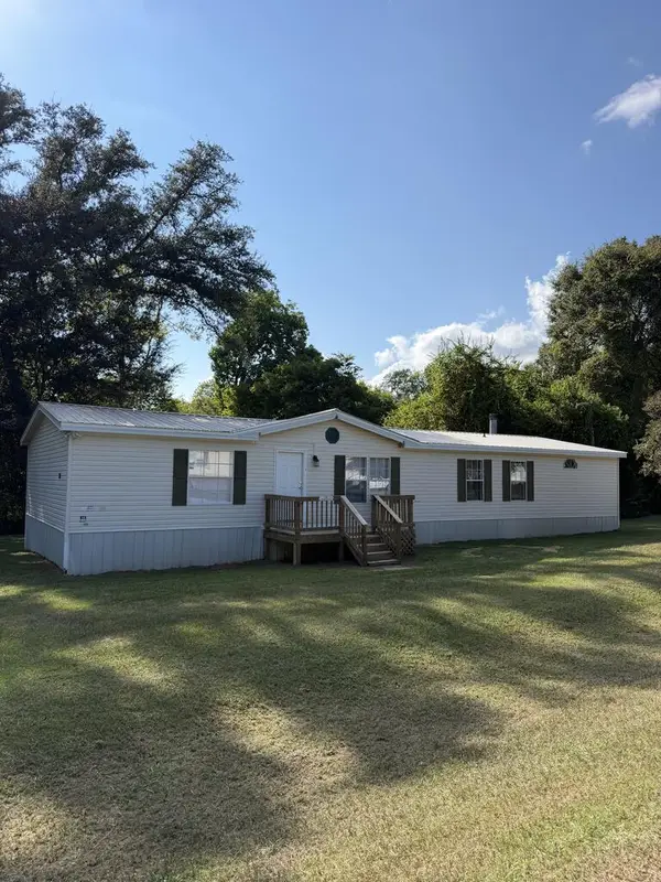 162 Century Road W, Leesburg, GA 31763