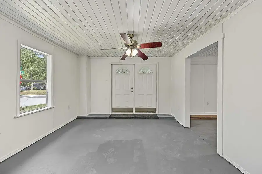 433 W Church Street, Poulan, GA 31781 - #2