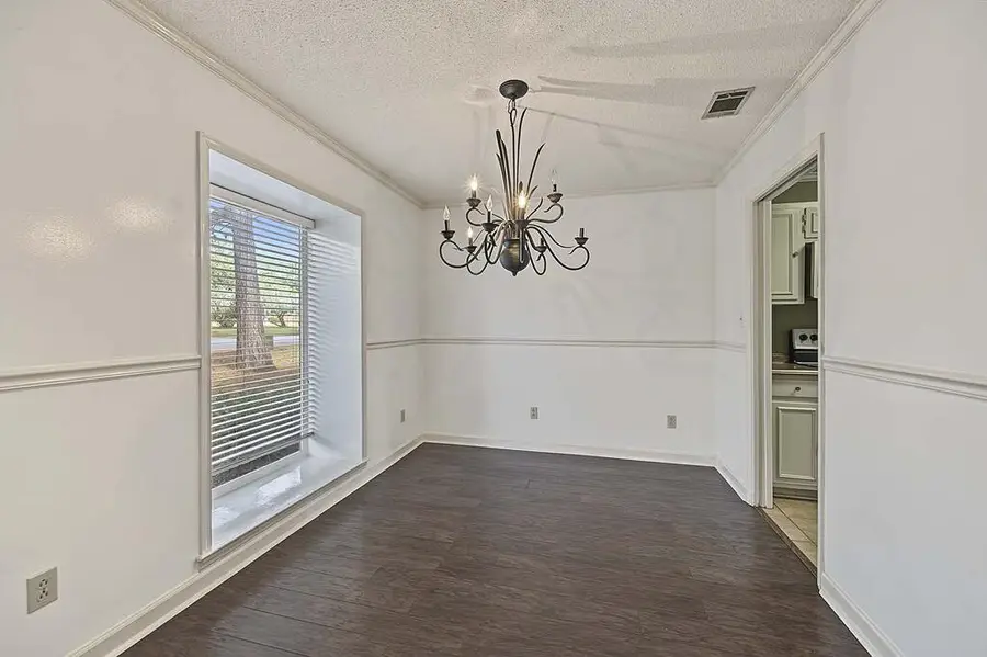 2504 Elton Street, Albany, GA 31707 - #3