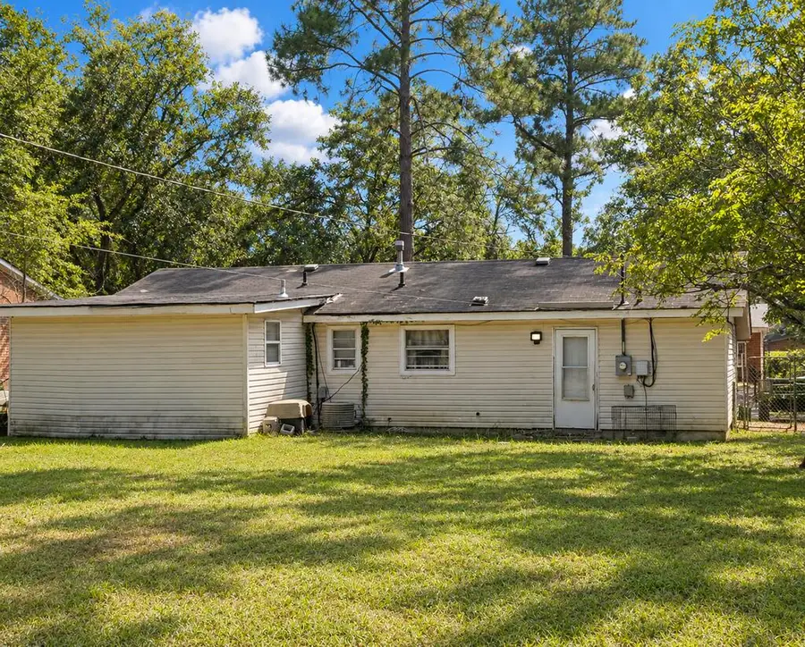 715 Cantrell Lane, Albany, GA 31705 - #2