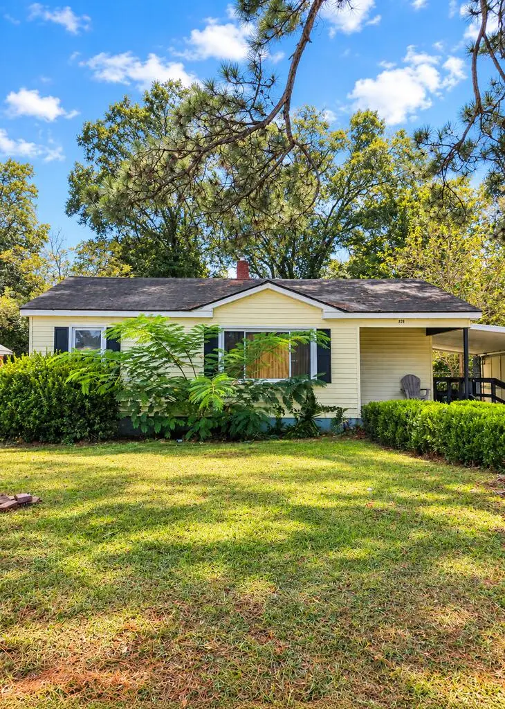 518 Dorsett Ave, Albany, GA 31701 - #1