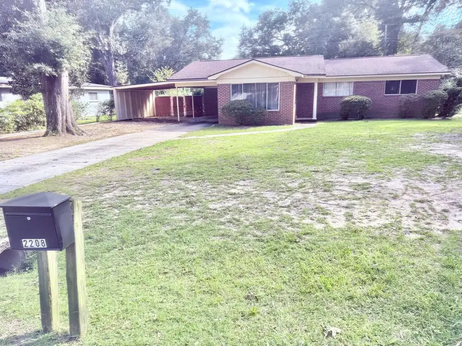 2208 Tompkins Avenue, Albany, GA 31701 - #3