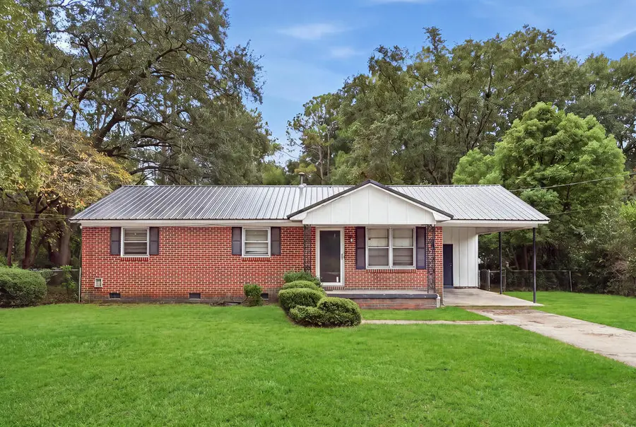 1210 Gordon Avenue W, Albany, GA 31707 - #2