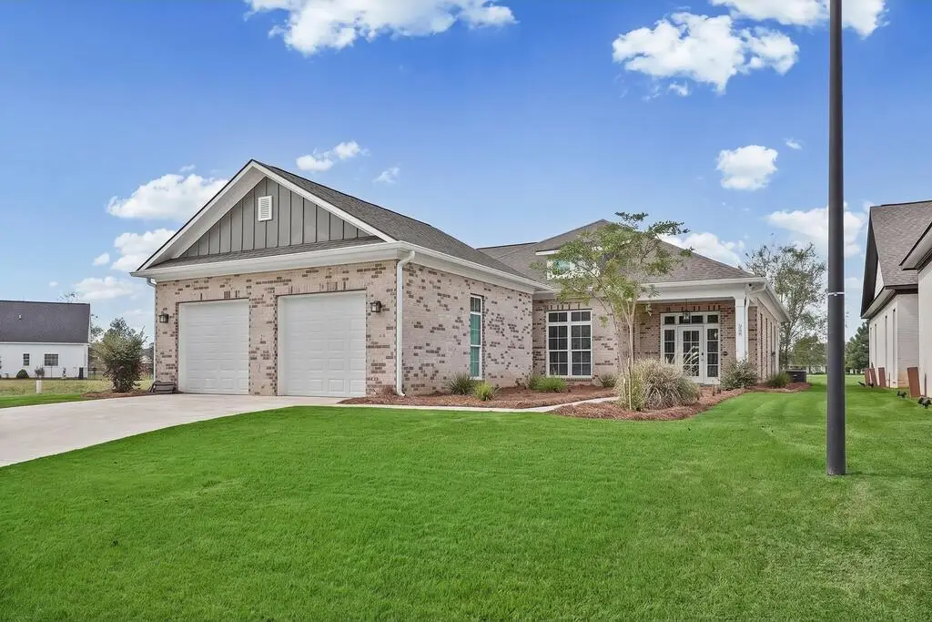 225 Wentworth Ln, Albany, GA 31721 - #1