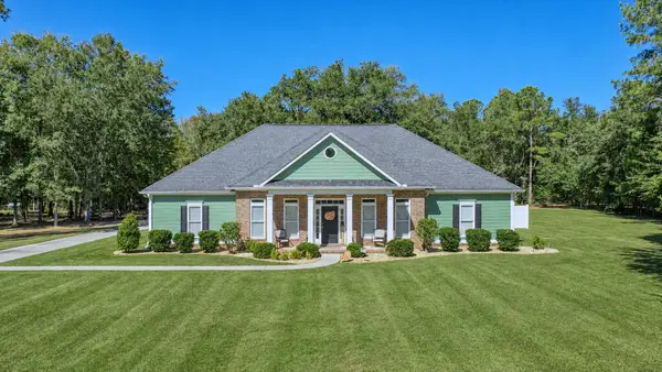 1800 River Pointe Drive, Albany, GA 31701