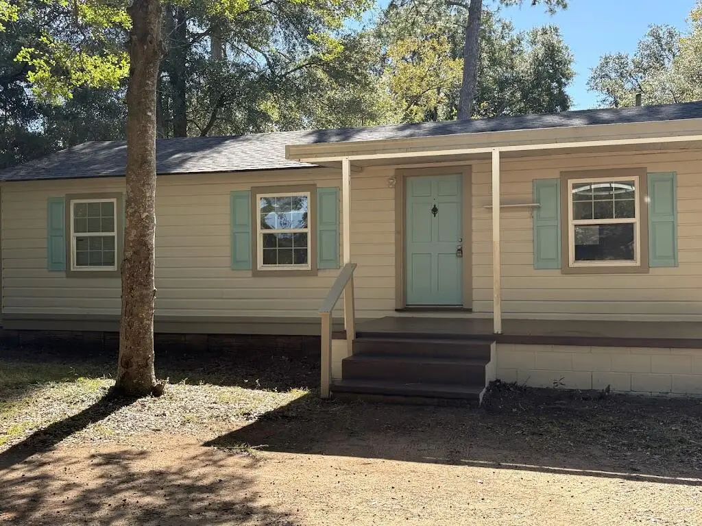 1408 Gillespie, Albany, GA 31707 - #1