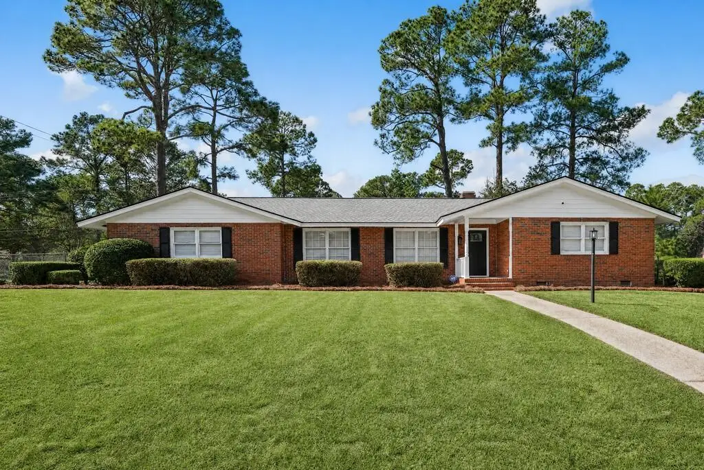 2001 Robinhood Drive, Albany, GA 31707 - #1
