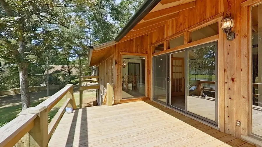 289 Lake Trace Drive, Thomasville, GA 31757 - Image #2