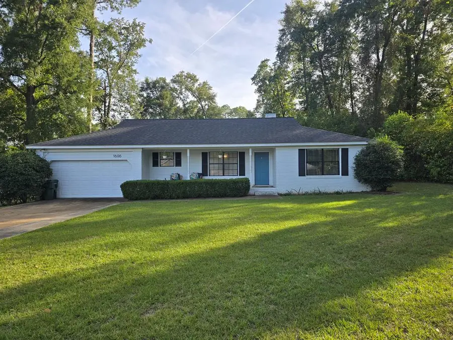 1606 Hemlock Street, Bainbridge, GA 39817 - Image #3