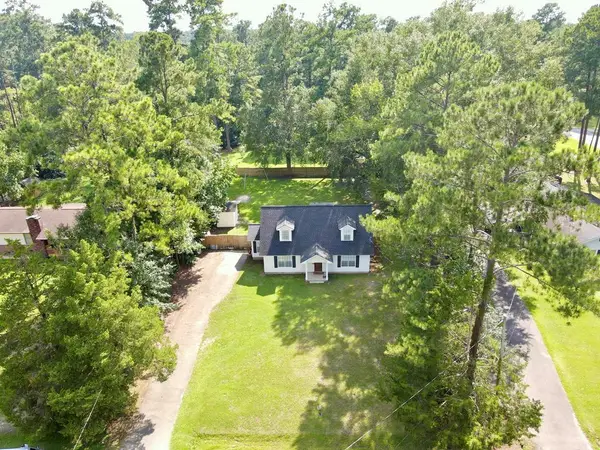 212 Acacia Blvd, Thomasville, GA 31792