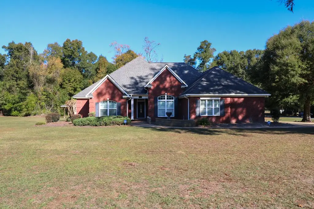 299 Country Club Road, Bainbridge, GA 39819 - Image #1