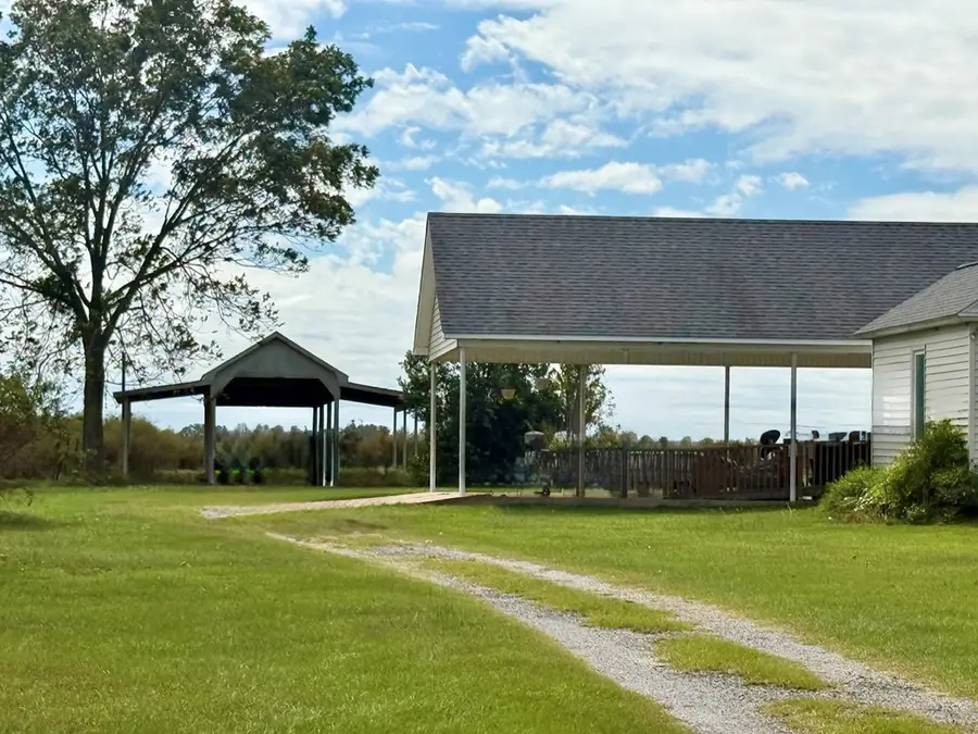 638 Pine Hill Rd, Bainbridge, GA 39817 - Image #2