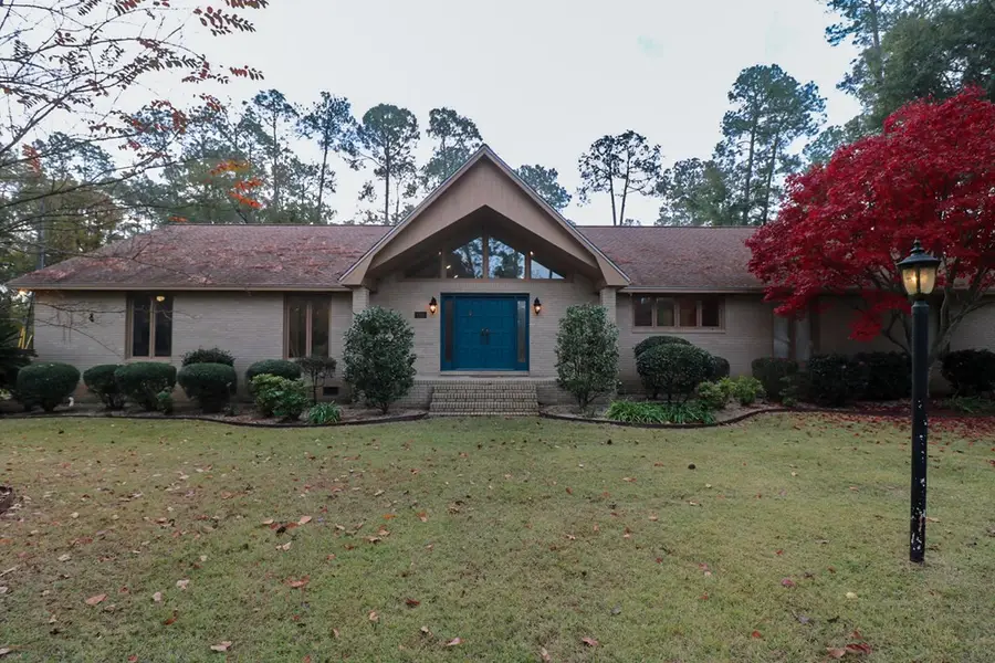 1310 Douglas Drive, Bainbridge, GA 39819 - Image #2