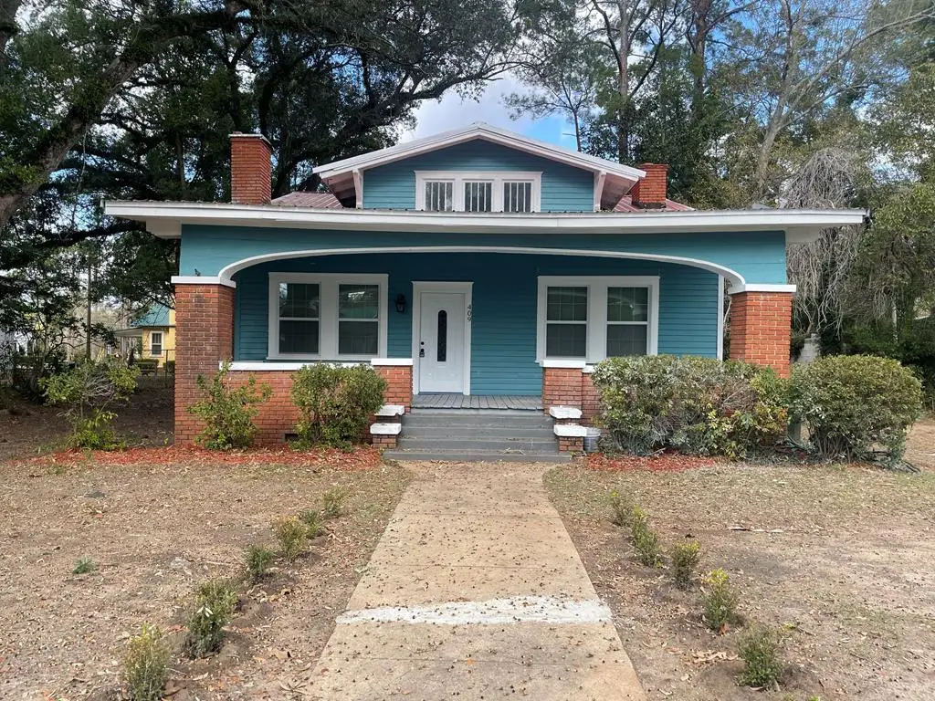 409 E College St, Bainbridge, GA 39819 - Image #1