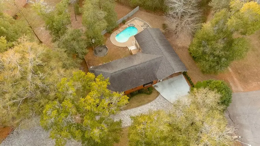 148 Douglas Point Dr, Bainbridge, GA 39819 - Image #3