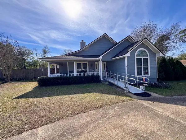 1002 Mildred, Bainbridge, GA 39817