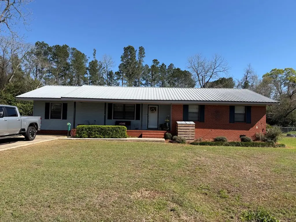 307 N Knox, Donalsonville, GA 39845 - #1