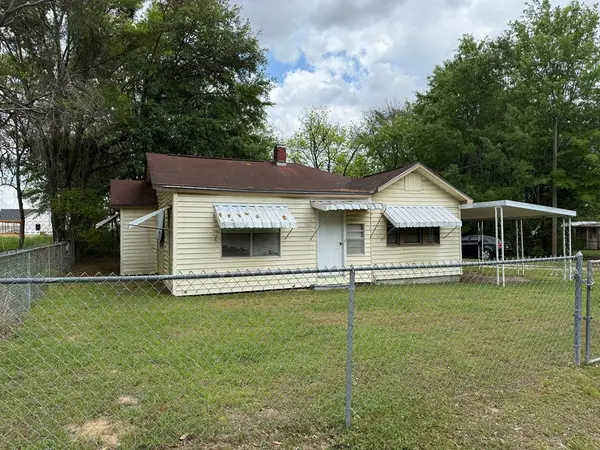 505 S Stern Ave, Donalsonville, GA 39845