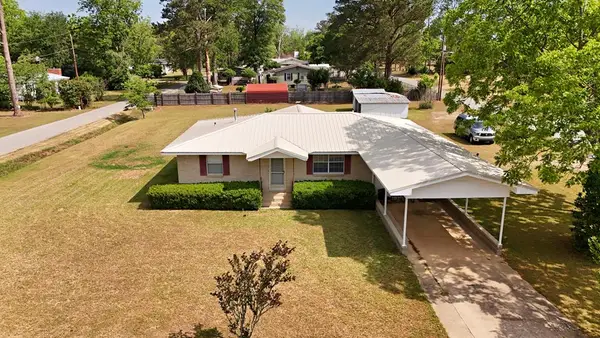 103 E Jeter Street, Climax, GA 39834